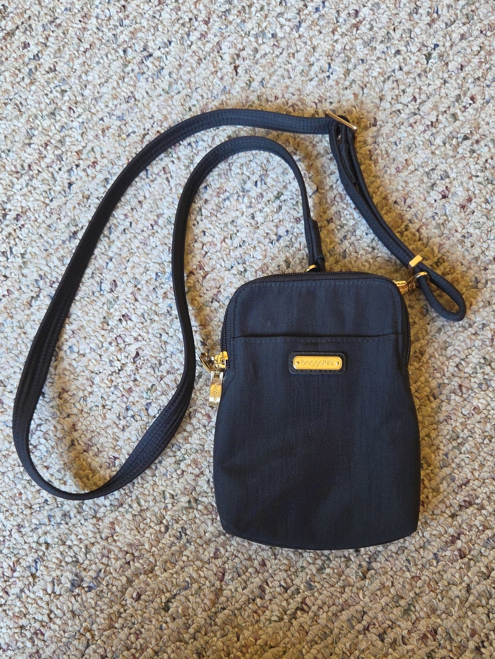 Baggallini RFID Crossbody Bag